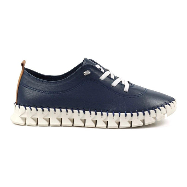 Lunar Women’s St Austell Shoe | Navy Leather FLEO46 BL